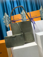 Load image into Gallery viewer, Verso
