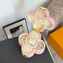 Load image into Gallery viewer, Jewellery Case
