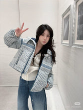 Load image into Gallery viewer, Alps Hooded Down Jacket
