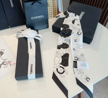 Load image into Gallery viewer, Silk Twilly Scarf
