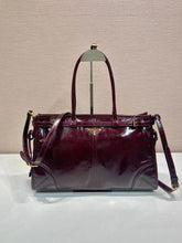 Load image into Gallery viewer, Bonnie Leather Tote
