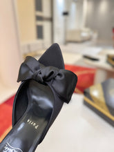 Load image into Gallery viewer, Bow Mules
