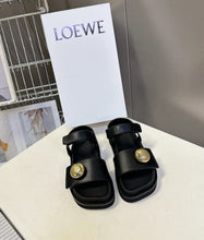 Load image into Gallery viewer, Pebble Sandals
