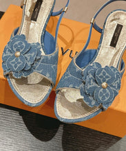 Load image into Gallery viewer, Denim Slingbacks
