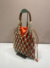 Load image into Gallery viewer, Noue Tote
