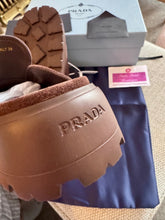 Load image into Gallery viewer, Suede Mules
