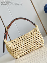 Load image into Gallery viewer, Hills Pochette
