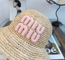 Load image into Gallery viewer, Raffia Bucket Hat
