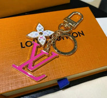 Load image into Gallery viewer, Logo Bag Charm/Keychain

