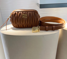 Load image into Gallery viewer, Leather Bumbag
