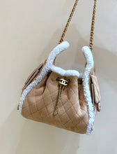 Load image into Gallery viewer, CC Hobo
