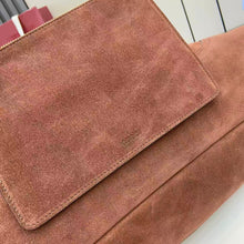 Load image into Gallery viewer, Maxi Softbit Bag
