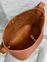 Load image into Gallery viewer, Bucket Bag
