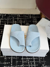 Load image into Gallery viewer, Leather Sandals
