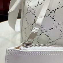 Load image into Gallery viewer, Venice Small Bucket Bag
