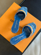 Load image into Gallery viewer, Denim Sandals
