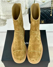 Load image into Gallery viewer, CC Boots
