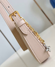 Load image into Gallery viewer, Bloom Pochette
