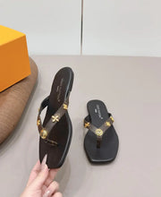 Load image into Gallery viewer, Leather Sandals
