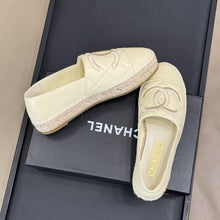 Load image into Gallery viewer, CC Espadrilles
