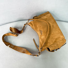 Load image into Gallery viewer, Explore Satchel
