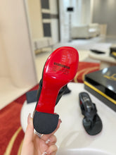 Load image into Gallery viewer, Leather Sandals
