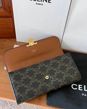 Load image into Gallery viewer, Triomphe Purse
