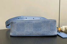 Load image into Gallery viewer, Pochette Accesories
