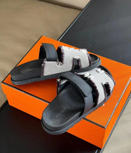 Load image into Gallery viewer, Chypre Sandals
