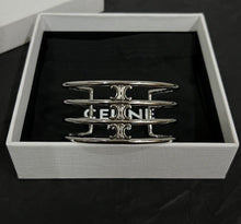 Load image into Gallery viewer, Triomphe Bangle
