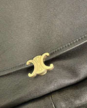 Load image into Gallery viewer, Halfmoon Bag
