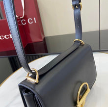 Load image into Gallery viewer, Siena Shoulder Bag
