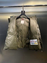 Load image into Gallery viewer, Down Jacket
