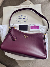 Load image into Gallery viewer, Aimee Shoulder Bag
