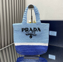 Load image into Gallery viewer, Crochet Tote
