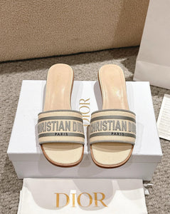 Dway Slides