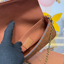 Load image into Gallery viewer, Pochette Felicie
