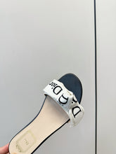 Load image into Gallery viewer, Cotton Sandals
