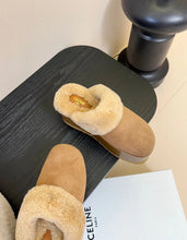 Load image into Gallery viewer, Fur Slippers
