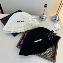 Load image into Gallery viewer, Wool Hat

