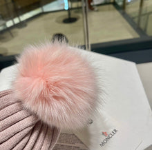 Load image into Gallery viewer, Fur Pom Hat
