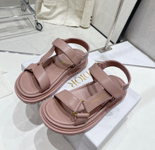 Load image into Gallery viewer, D Wave Sandals
