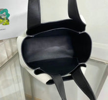 Load image into Gallery viewer, Leather Tote
