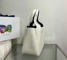 Load image into Gallery viewer, Leather Tote
