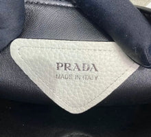 Load image into Gallery viewer, Leather Tote
