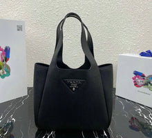Load image into Gallery viewer, Leather Tote

