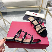 Load image into Gallery viewer, Rockstud Sandals
