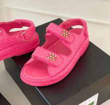Load image into Gallery viewer, CC Dad Sandals
