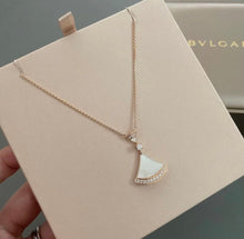 Load image into Gallery viewer, Dream Necklace
