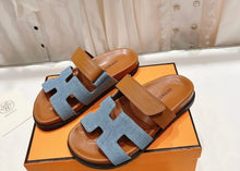 Load image into Gallery viewer, Chypre Sandals
